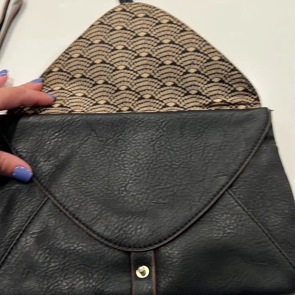 Big Buddha Black 3-pocket Clutch - Picture 7 of 12